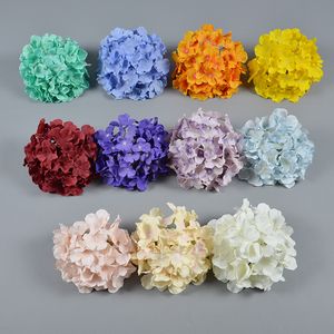 17cm Fleurs d'hortensia artificielles Têtes de fleurs en soie d'hortensia artificielles avec tige pour décoration de fête de mariage à la maison Boutique Baby Shower (16PCS)