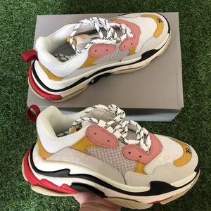 17FW Paires Triple S Clear Sole Hommes Femmes Chaussures Casual Old Dad Designer Chaussure Crystal Bottom Tout Blanc Noir Vert Rose Jaune Rainbow Sports Outdoor