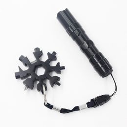 18 in 1 Achthoekige Sneeuwvlok Tool Kaart Multifunctionele Sneeuwschroevendraaier Moersleutel Torch Set