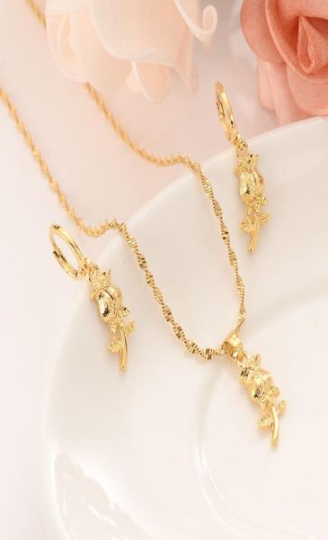 18 k oro fino GF flor rosa Europa mujeres conjuntos de joyería regalo Dubai colgante pendientes diy encantos repollo hacerse rico2732482