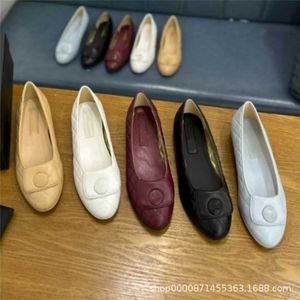 18% de rabais sur les chaussures de créateurs Xiaoxiang School Buckle Ballet Womens Edition Sheepskin Fashion Shoes Hot Vente