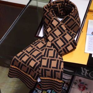 180*30 cm Big Size Vrouwen Gedrukt Borduren Sjaal Zijde Winter Print Foulard Satijn Vierkante Kop Sjaals Luxe Designer Sjaals 520