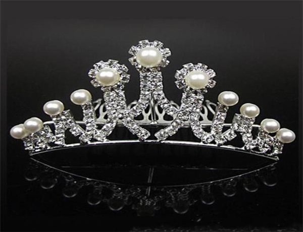 18007Couronnes bon marché populaires beaux accessoires de cheveux peigne cristaux strass mariée fête de mariage diadème 453 pouces 197 pouces 2636177