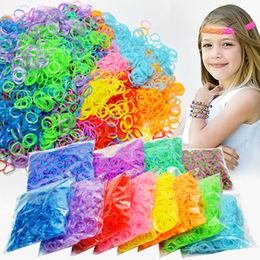 1800 Uds bandas de telar de goma Diy juguetes para niños pulseras con cordones regalo para niñas recarga de pelo hacer pulsera tejida 220608