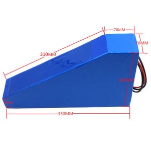 Batterie triangulaire 1800W 60V, 21ah, pour vélo électrique, 60V, 18650, avec cellule samsung 3000mah, chargeur 2a