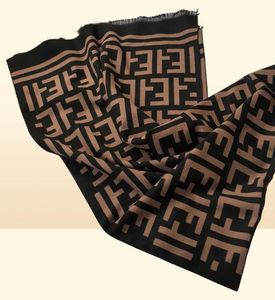 18030cm grote size vrouwen geprinte borduurwerk sjaal zijden winter print foulaar satijn vierkant hoofd sjaals vrouwen luxe ontwerper sjaals4246294