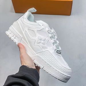 1854 Skate Trainer Designer Mens Hoogwaardige stijlvolle veter gedrukte lederen sneakers voor mannen en vrouwen Casual broodschoenen Luxe schoenen 2024 Dhgate voor herenschoenen 06