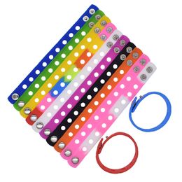 18 CM 17 Kleuren 20 Stks/set Siliconen Polsbandjes Cartoon Polsband Verstelbare Sport Armband Bands Kids XMAS Gift Party party Gunsten