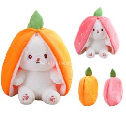 18 cm Creative Funny Doll Carrot Rabbit pluche speelgoed gevuld zacht konijn verbergen in aardbeientas speelgoed voor kinderen meisjes verjaardagscadeau