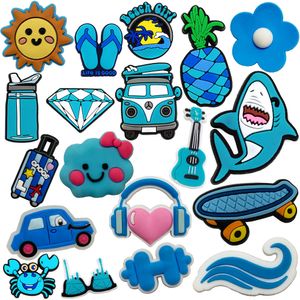 18Colors Ocean Animaux Charmes anime en gros Memories d'enfance Game Duried Carton Cartoon Charmes Accessoires PVC Décoration Boucle Soft Rubber Clog Charmes