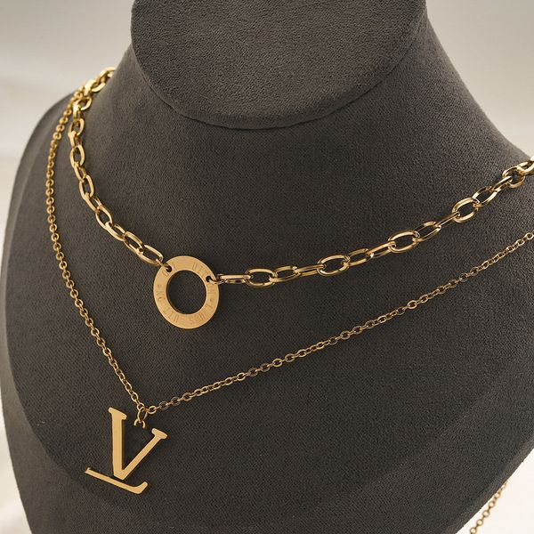 Chaîne en or 18 carats lettre V pendentif collier logo correct cadeau d'amour de haute qualité longue chaîne nouveau charme luxe 925 collier de ruban en acier inoxydable pas de bijoux de voyage fanés