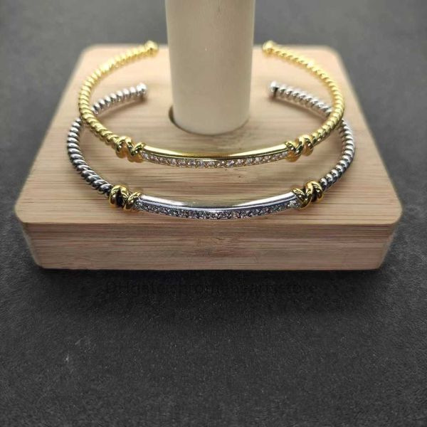 Bracelets de créateurs en or 18 carats Mode Haute Qualité Luxe Double X Diamant Ouvert 3MM Bracelets Bracelet Femmes Marque Minimaliste Bijoux Délicat Bracelet En Cristal