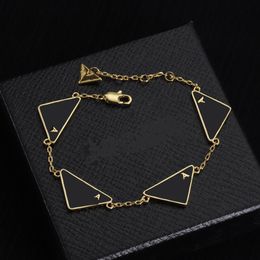 Bracelet d'amour en or 18 carats, Bracelet de styliste de luxe pour fille, triangle, marque classique, bijoux, cadeau de Couple, accessoires de mode