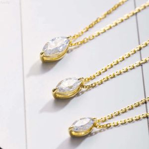 18k gouden Mossaniet diamanten halsketting met engelen, Eyeluxury en kleine hoogwaardige designlayable stijl V-vormige kraagketting