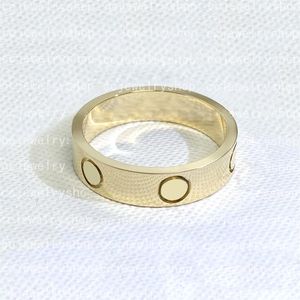 18K Vergulde Hoge Kwaliteit Band Ringen Klassieke Mode Liefde Ring Nagel Ring voor WomenGirl Bruiloft Moederdag Sieraden Women2112