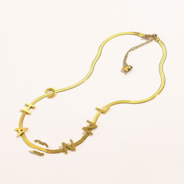 Collar de diseñador de lujo chapado en oro de 18k para mujeres Collar de cadena de gargantillas Collares de joyería Accesorio de alta calidad 20 Estilo