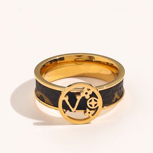 18K vergulde luxe designer ring voor dames mode-stijl ring dubbele letter ontwerpers ringen lederen bruiloft cadeau sieraden hoge kwaliteit