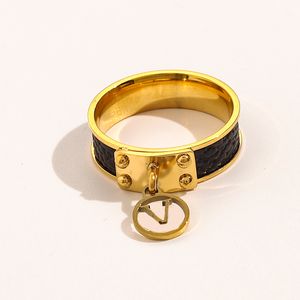 18K vergulde luxe designer ring voor dames mode-stijl ring dubbele letter ontwerpers ringen brief hanger bruiloft feest cadeau sieraden hoge kwaliteit