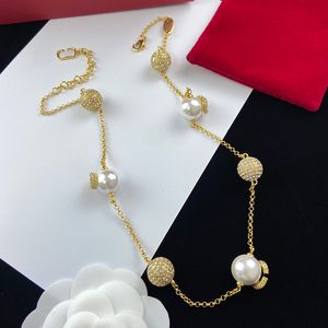 18K GOUD GOLDE PEARL KALLACE LADES LUXUE GOUDKAND PEARL PENHENDER DIAMAND SET MOUNKLING NILLACE CHARM Classic Party Sieraden