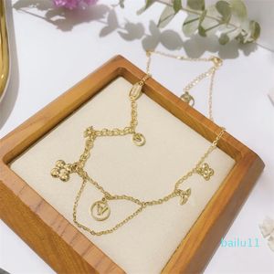 18K vergulde roestvrijstalen stalen kettingen Choker kettingletter Lock Lock Pendant Statement mode dames ketting bruiloft sieraden accessoires