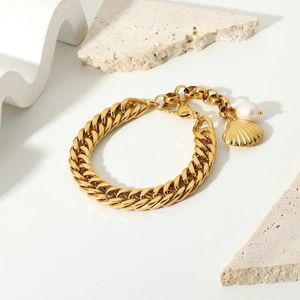 Bracelets de perles d'eau fraîche à carreaux en or 18 carats en or