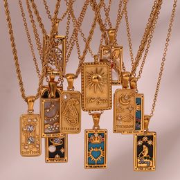 Collier pendentif en acier inoxydable plaqué or 18 carats, cartes de Tarot en émail coloré carré, bijoux