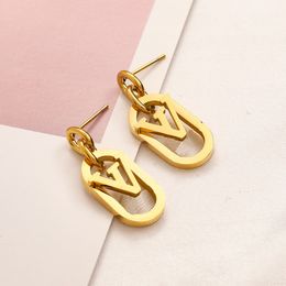 18k Plaqué Or Boucles D'oreilles Marque De Luxe Designers Lettre De Mode Femmes Amour En Acier Inoxydable Diamant Boucle D'oreille De Noce Bijoux Cadeau