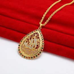 Superbe collier pendentif en diamant Alara plaqué or 18 carats avec styles européen et américain