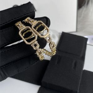 18K Vergulde Kwastje Designer Letters Stud Lange Oorbel Dangle Crystal Geometrisch Luxe Merk Dames Strass Parel Bruiloft Feest Sieraden Accessoires