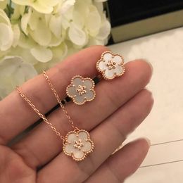 18k rose gouden luxe zoete pruimenbloesem bloemontwerper oorbellen noppen parelmoer charme oorringen oorbel oorbellen armbanden kettingen sieraden cadeau