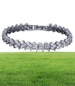 Bracelet de tennis en zircone plaqué or blanc 18 carats Chaîne à main en diamant pour hommes Femmes Coeur Amour Bracelets en cristal Bracelet Amant Cadeau Val9333412