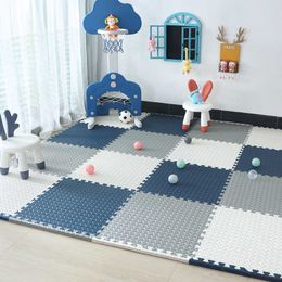 18 stks / partij Baby Eva Foam Play Puzzel Mat Interlocking Oefening Tegels Vloer Tapijt en RUG voor Kinderen Tapijt Klimplaatsen PLAY MAT 210724