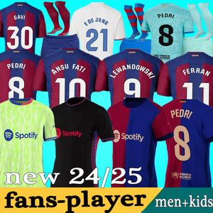 2024 camisetas de fútbol LEWANDOWSKI PEDRI GAVI R. ARAUJO GAVI 23 24 25 Camisetas de fútbol camiseta FC BALDE FERRAN RAPHINHA barcelonas DEST hombres barca kit niños equipos