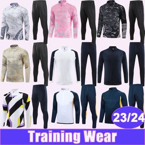 23 24 MODRIC VALVERDE Training Wear Maillots de football KROOS ALABA VINI JR. RODRYGO CAMAVINGA TCHOUAMENI Survêtement demi-zip maillots de football