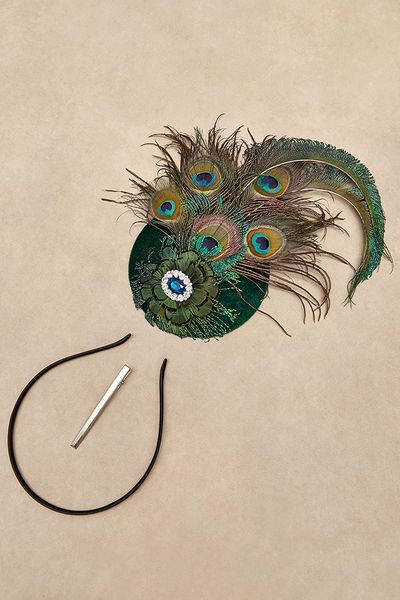 1920S Fascinateurs de plumes de paon 1920 Rétro strass colorée enracinée petit béret Tea Party Head Wear Velvet Fascinator