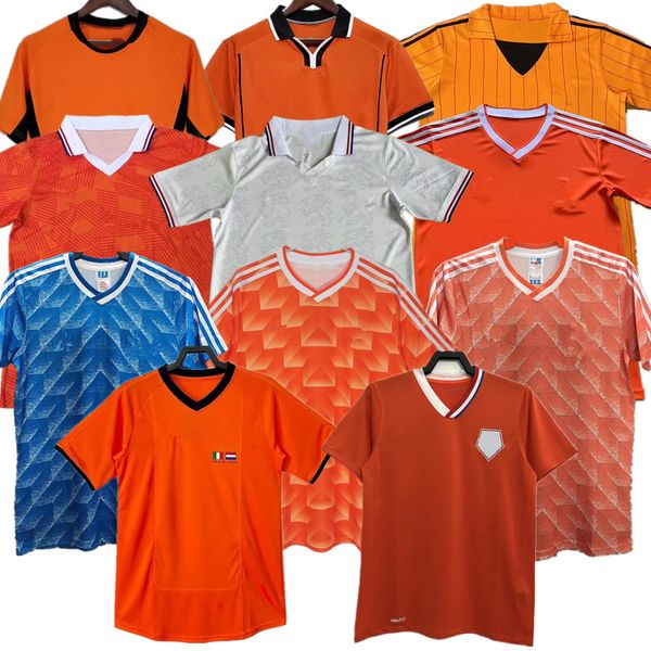 1974 86 88 Jerseys de football rétro Van Basten 95 97 98 Bergkamp Gullit Rijkaard Davids Football Shirt Seedorf Kluivert Cruyff Sneijder Pays-Bas