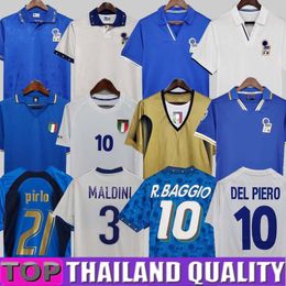 1982 ITALYS RETRO SOCCER JERSEY 1990 1996 1998 2000 Home Football T -shirt 1994 Maldini Baggio Donadoni Schillaci Totti del Piero 2006 Pirlo Inzaghi Buffon R. Buffon Men