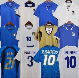 1994 Version rétro Italie Soccer Jerseys 1990 1996 1982 1998 2006 Accueil MALDINI BARESI Roberto Baggio ZOLA CONTE Chemise Uniformes de football à l'extérieur