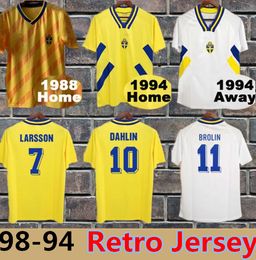 1994 Zweden Larsson Mens Soccer Jerseys National Team Retro Dahlin Brolin Ingesson Home Geel weg Witte volwassen voetbal shirts uniformen 888