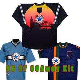 1997 Alan Shearer maillots de football Retro Away Kit PINAS BARNES OWEN CHEMISES DE FOOTBALL classiques COLE 1996 Gardien de but vintage Uniforme de football