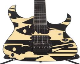 1997 JPM100 P3 John Petrucci Signature Picasso Cream Guitare électrique Floyd Rose Tremolo Verrouillage noix de noix Black Hardware1334706