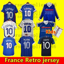 1998 Franse klassieker Vintage Jersey 1982 84 86 88 90 98 00 04 06 Zidane voetbalshirts Maillot de foot mbappe reizeguet Desailly Henry Platini Retro Men Kids