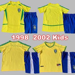 1998 Retro Kids kits Brasil camisetas de fútbol camisetas Carlos Romario Ronaldo Ronaldinho camisa de futebol Brasil RIVALDO ADRIANO 2002 niño