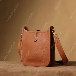 19A Classic Handbag Fashion Casual Crossbody Bag 16 28cm Designer Sac de créateur, en utilisant le sac fourre-tout classique exquis Cowhide Original