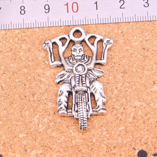 19 pièces breloques chevalier de la mort moto Antique argent plaqué pendentifs faisant bricolage à la main tibétain bijoux en argent 44*28mm