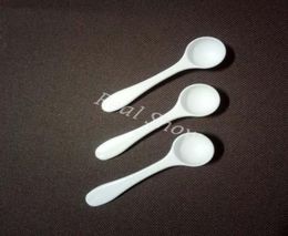 1 g Medición de la cuchara completa Mini cuchara de plástico de buena calidad cuchara de polvo 100pcs lote 4789481