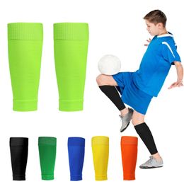 1 Paies Running Leg Compression Sleeves Soccer Soccer Shin Guard chaussettes Shin Pads Postder For Kicking Bal