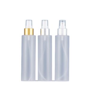 1pc 150 ml Frosted Pet Plastic Spuitfles Vloeibare Sproeier Fijne Mist Hervulbare Flessen met Silver Gold Cap Parfumfles