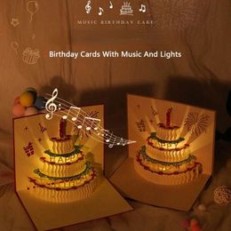 1PC 3D Pop Up Cartes de voeux d'anniversaire Auto Play Music Lumière LED chaude Carte de gâteau d'anniversaire Cadeaux pour maman femme garçon fille amis 240122