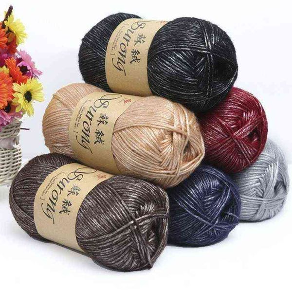 1PC 5pcs / 500g Soie Coton Fil À Tricoter Crochet Couture Épais Fil De Laine Fil Pour Tricoter À La Main Écharpe Chandail Écologique Y211129